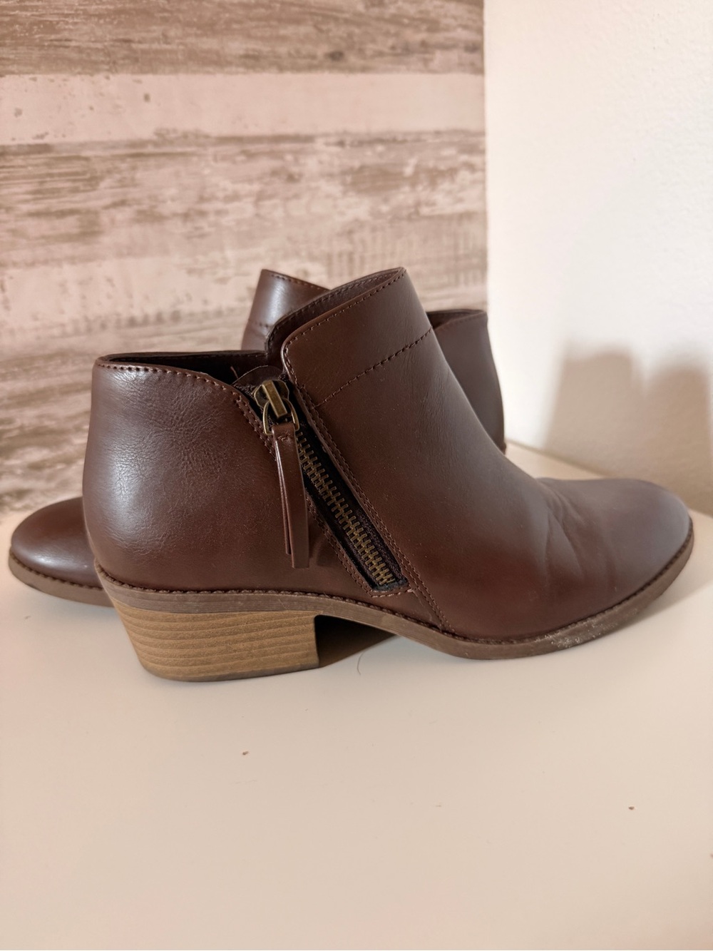 Time and Tru Brown Leather Low Heel Ankle Booties with Side Zip